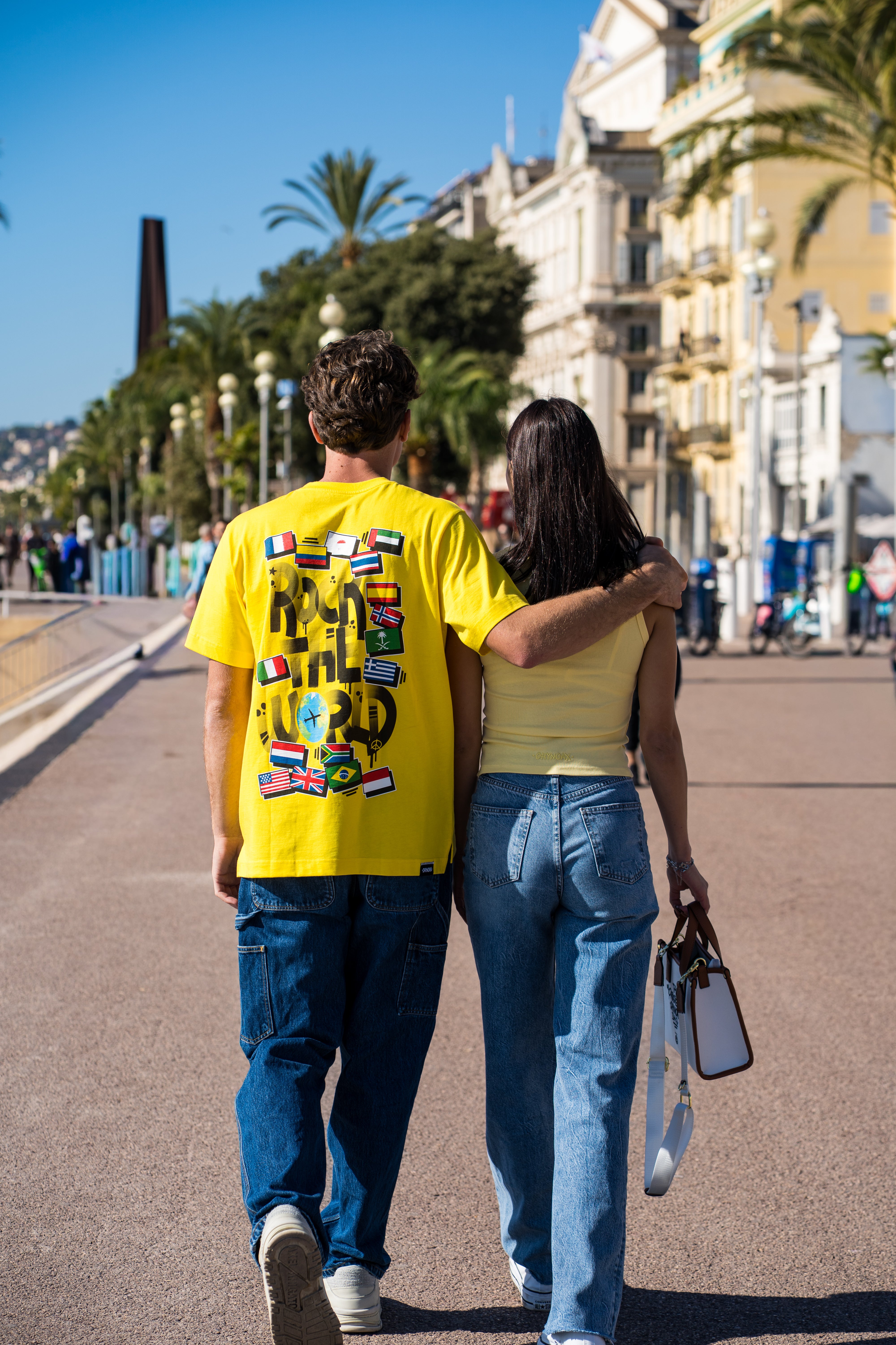 Tee Shirt - Rock The World