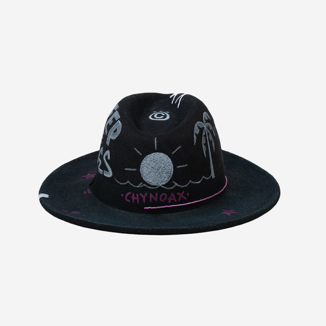 Chapeau Noir et Rose